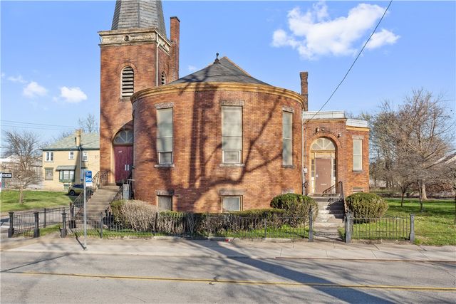 301 Larimer Ave, Lincoln Larimer, PA 15206