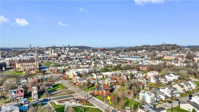 301 Larimer Ave, Lincoln Larimer, PA 15206