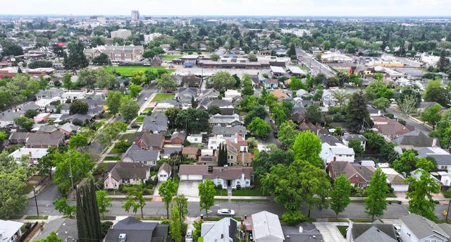 430 Bedford Rd, Stockton, CA 95204