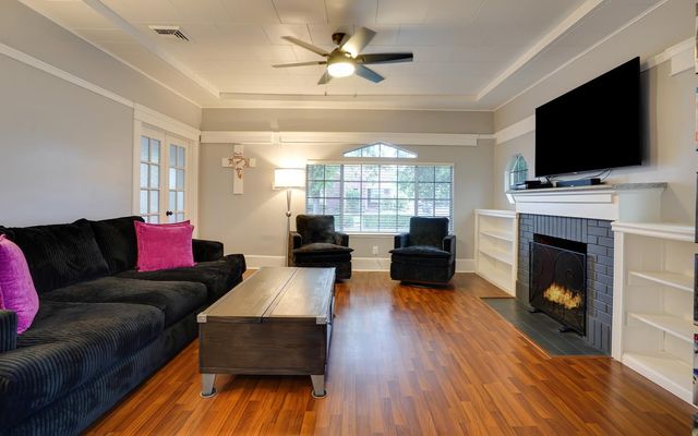 430 Bedford Rd, Stockton, CA 95204