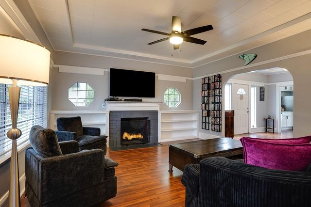 430 Bedford Rd, Stockton, CA 95204