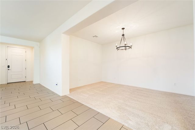 2925 Green Falls Avenue, Henderson, NV 89052