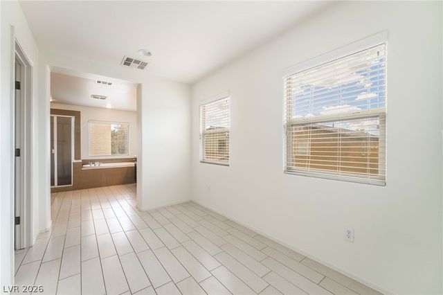 2925 Green Falls Avenue, Henderson, NV 89052