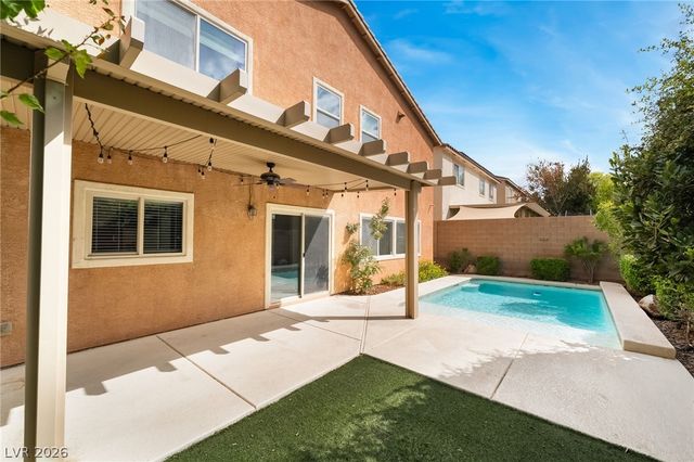 2925 Green Falls Avenue, Henderson, NV 89052