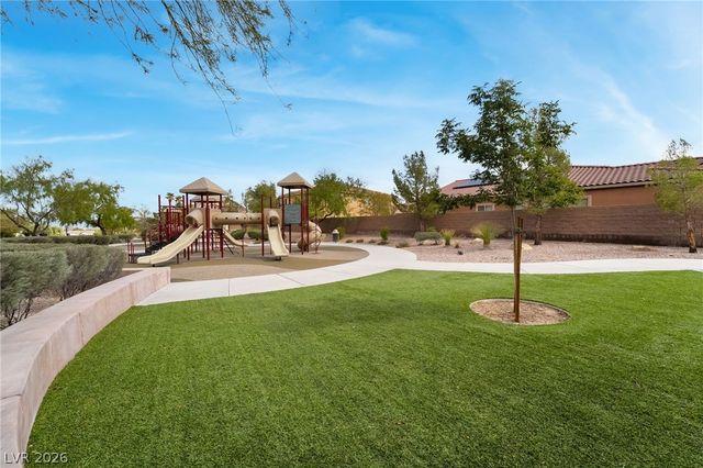 2925 Green Falls Avenue, Henderson, NV 89052