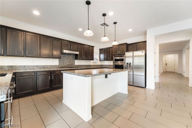 2925 Green Falls Avenue, Henderson, NV 89052