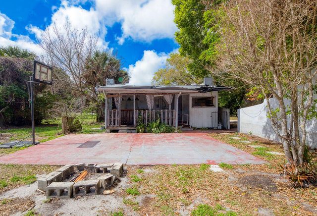 2606 Sunrise Boulevard Boulevard, Fort Pierce, FL 34982