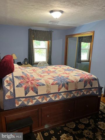 1128 W PARK AVE, Vineland, NJ 08360