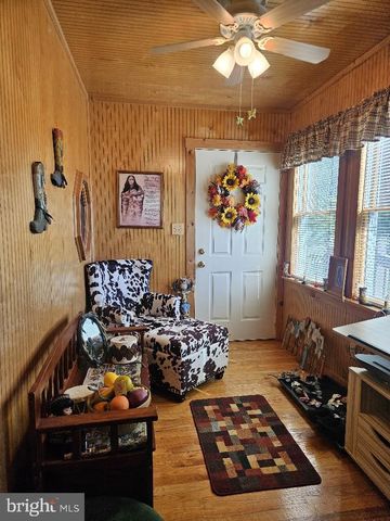 1128 W PARK AVE, Vineland, NJ 08360