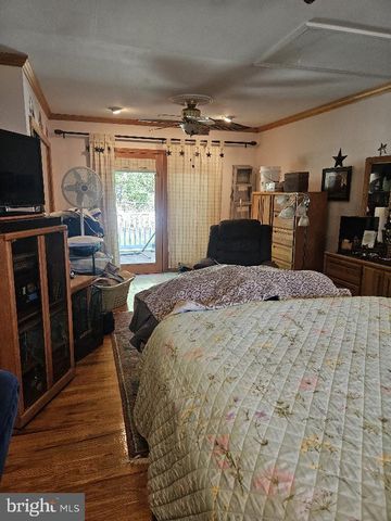 1128 W PARK AVE, Vineland, NJ 08360