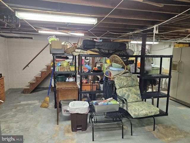 1128 W PARK AVE, Vineland, NJ 08360