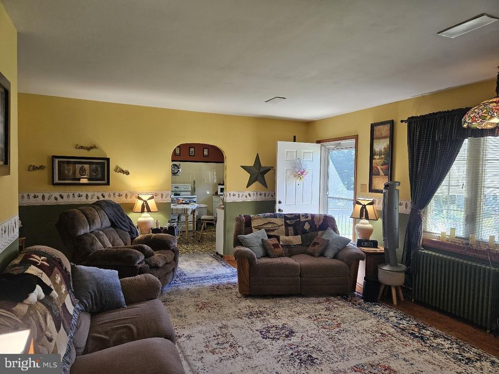 1128 W PARK AVE, VINELAND, NJ 08360 — photo 5