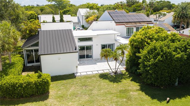 20288 SW 85th Ave, Cutler Bay, FL 33189