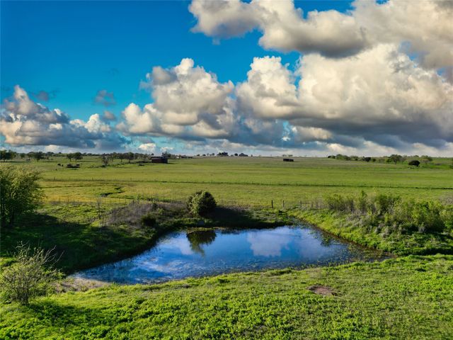 1132 Old Crawford Road, Crawford, TX 76638
