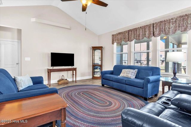 684 Marbella Court NW, Calabash, NC 28467