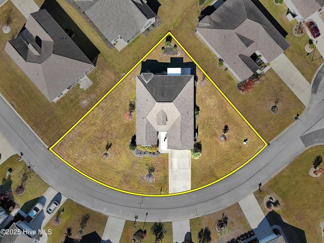 684 Marbella Court NW, Calabash, NC 28467