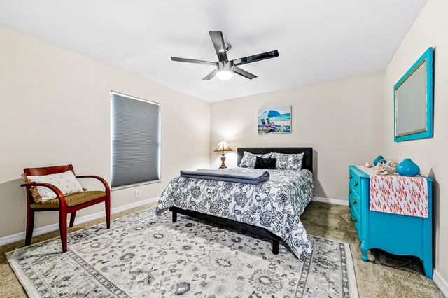 297 Harvey Avenue NE, Palm Bay, FL 32907