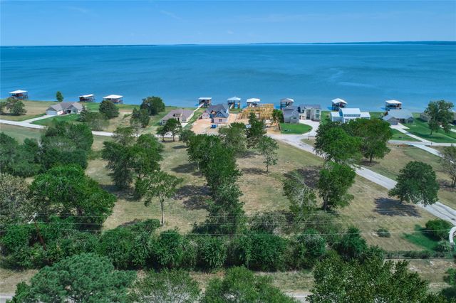 129 Legacy Boulevard, Point Blank, TX 77364