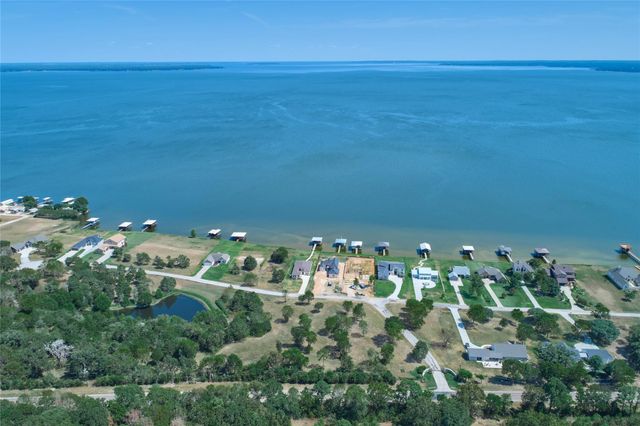 129 Legacy Boulevard, Point Blank, TX 77364