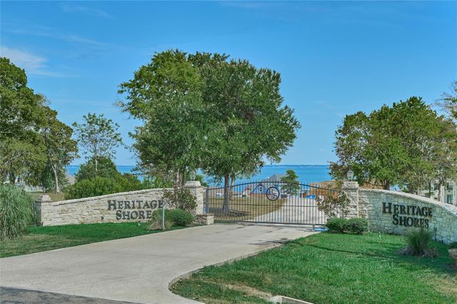 129 Legacy Boulevard, Point Blank, TX 77364