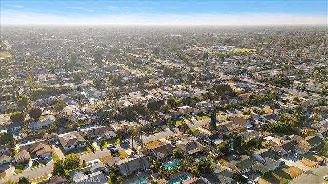 12111 Nieta, Garden Grove, CA 92840