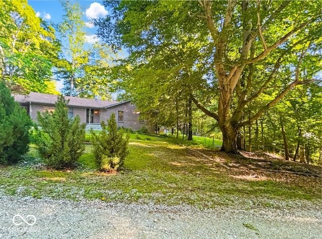 1492 Ranch Trail, Martinsville, IN 46151