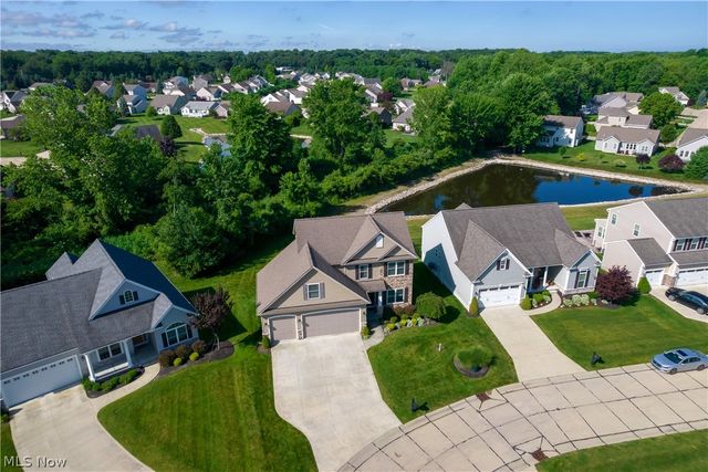 8712 Blue Heron Way, Mentor, OH 44060