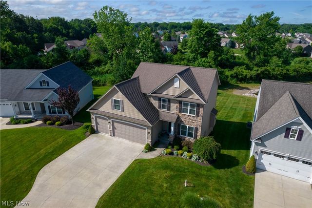 8712 Blue Heron Way, Mentor, OH 44060