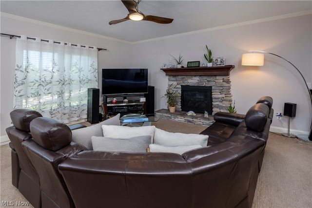 8712 Blue Heron Way, Mentor, OH 44060