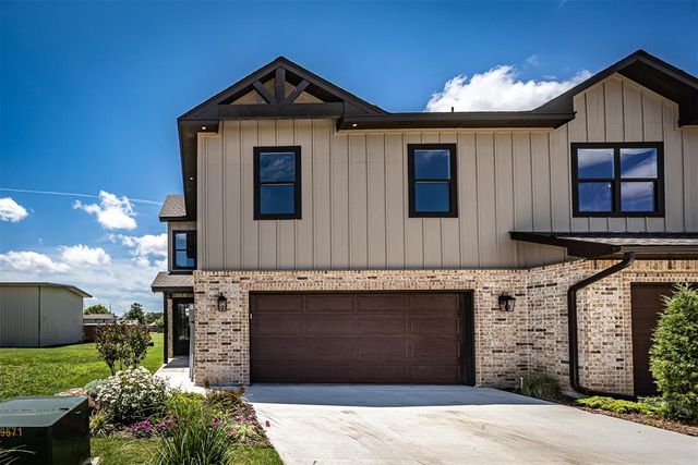 6716 NW Willow Wood Loop, Lawton, OK 73505