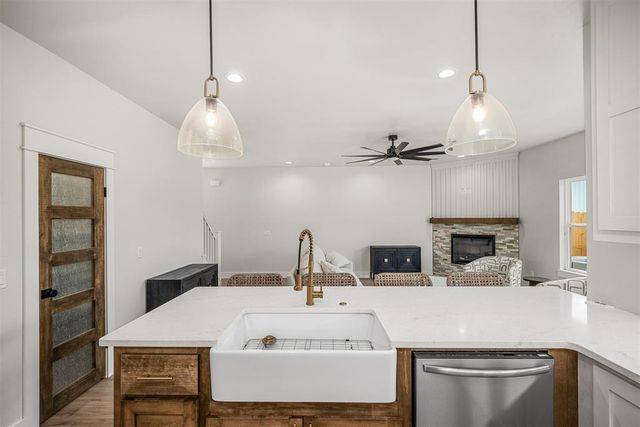 6716 NW Willow Wood Loop, Lawton, OK 73505