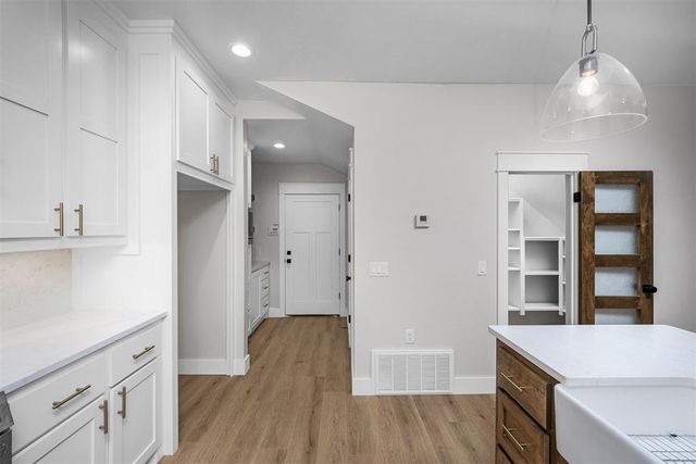 6716 NW Willow Wood Loop, Lawton, OK 73505