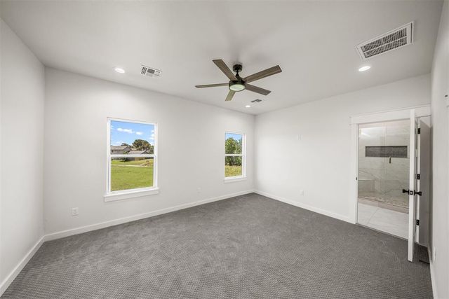 6716 NW Willow Wood Loop, Lawton, OK 73505