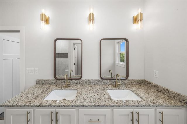 6716 NW Willow Wood Loop, Lawton, OK 73505