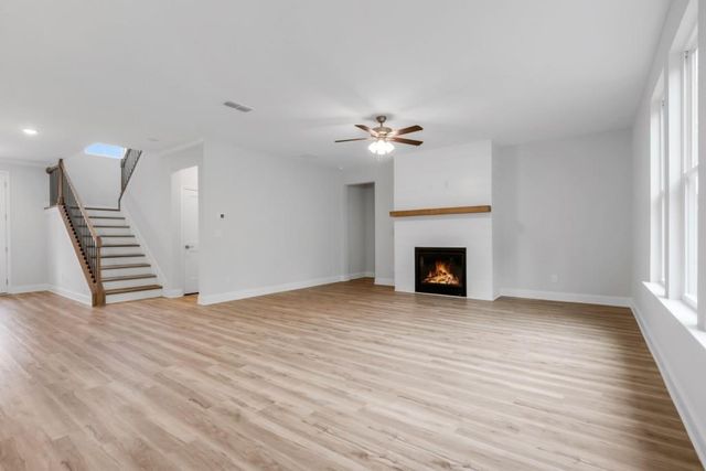 411 Red Wood Lane, Hoschton, GA 30548