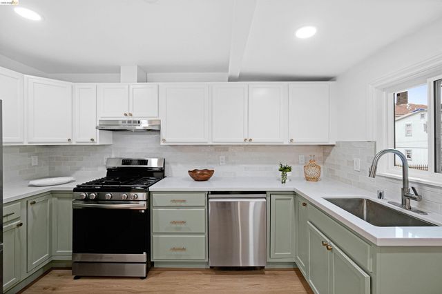 1812 Woolsey St, Berkeley, CA 94703