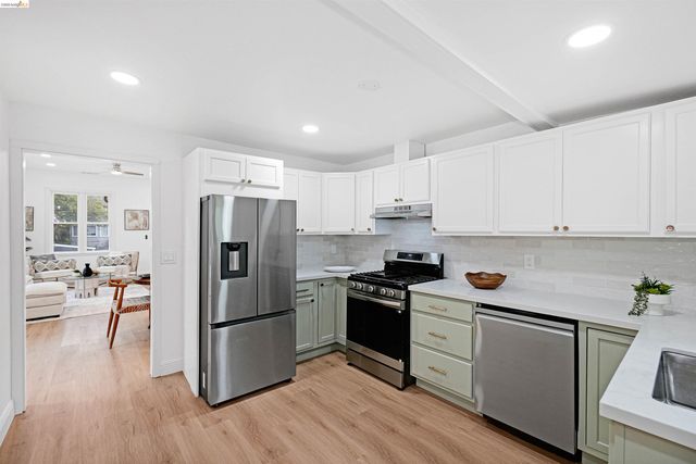 1812 Woolsey St, Berkeley, CA 94703