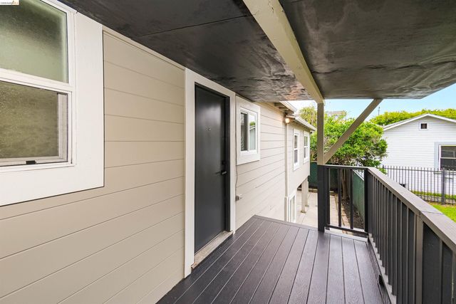 1812 Woolsey St, Berkeley, CA 94703
