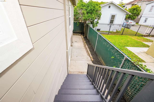 1812 Woolsey St, Berkeley, CA 94703