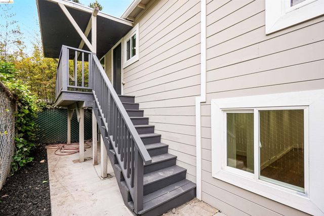 1812 Woolsey St, Berkeley, CA 94703