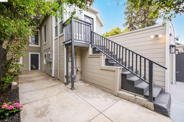1812 Woolsey St, Berkeley, CA 94703