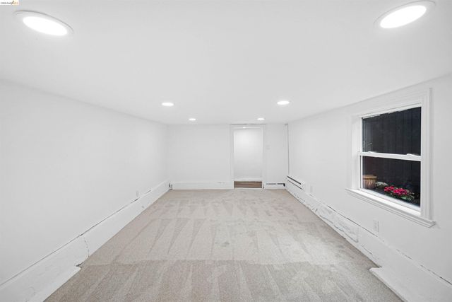 1812 Woolsey St, Berkeley, CA 94703