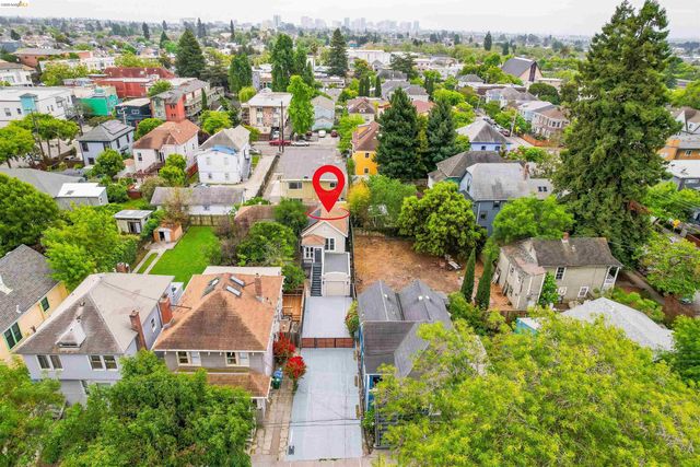 1812 Woolsey St, Berkeley, CA 94703