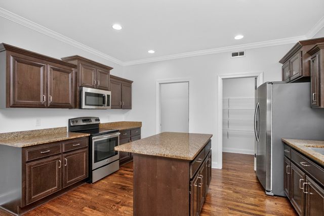 107 Olin McFolin Cv, Lascassas, TN 37085