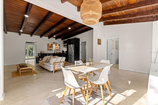 8944 W WHITE DOGWOOD DRIVE, Homosassa, FL 34448