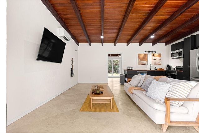 8944 W WHITE DOGWOOD DRIVE, Homosassa, FL 34448