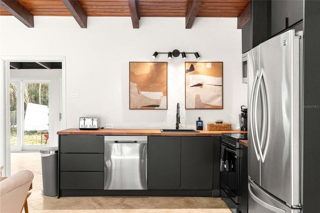 8944 W WHITE DOGWOOD DRIVE, Homosassa, FL 34448