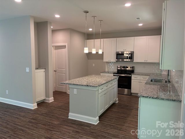 1074 Mackey Court, Gastonia, NC 28056