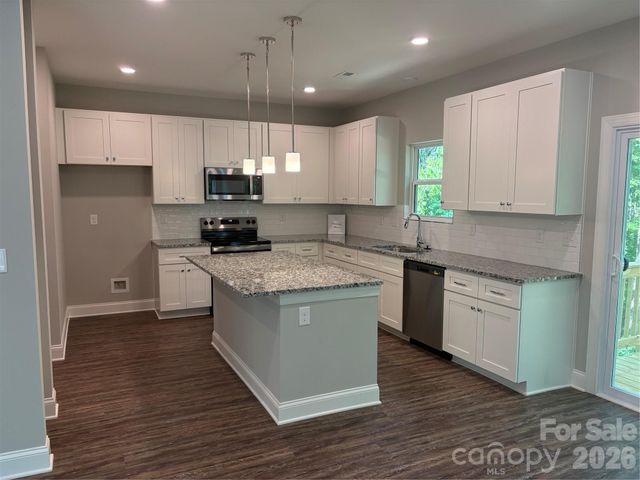 1074 Mackey Court, Gastonia, NC 28056