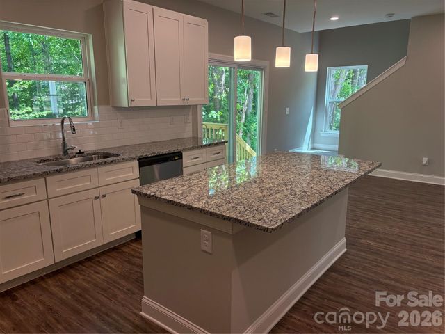 1074 Mackey Court, Gastonia, NC 28056